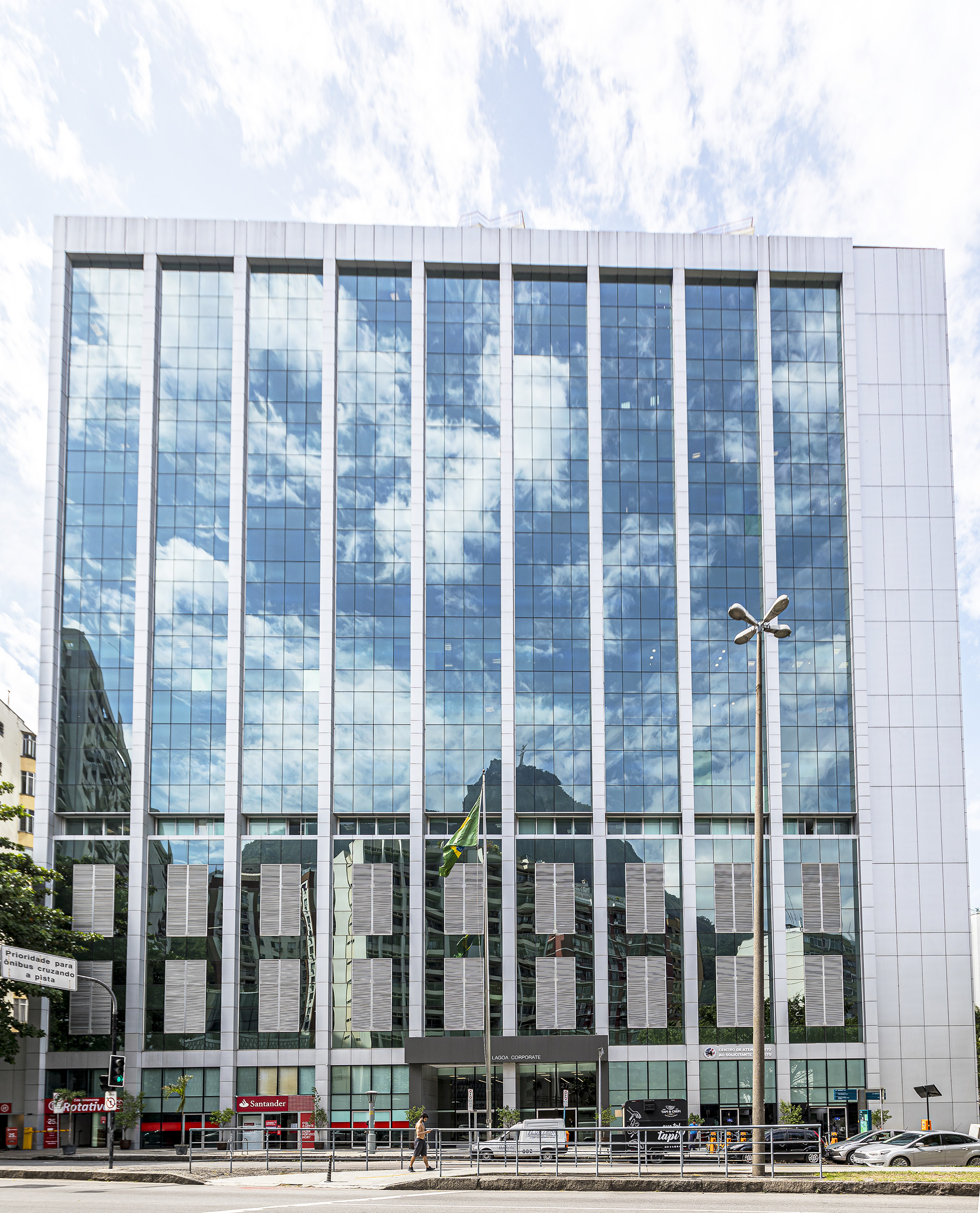 Lagoa Corporate